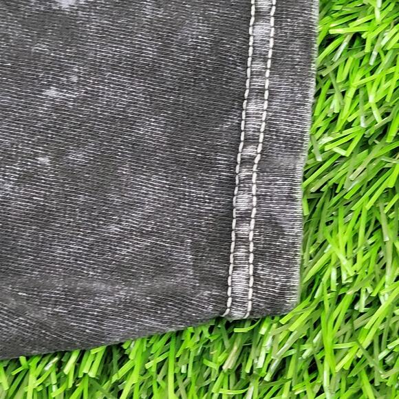 1973 Pink-Floyd Crop-Top Shirt Womens Large 21x21 Charcoal Wash - Picture 8 of 11